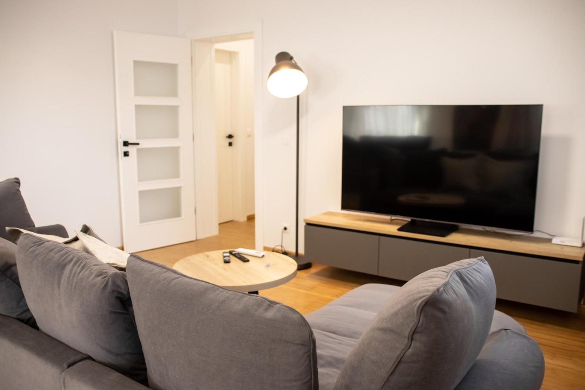 Hugo Apartments ザグレブ エクステリア 写真